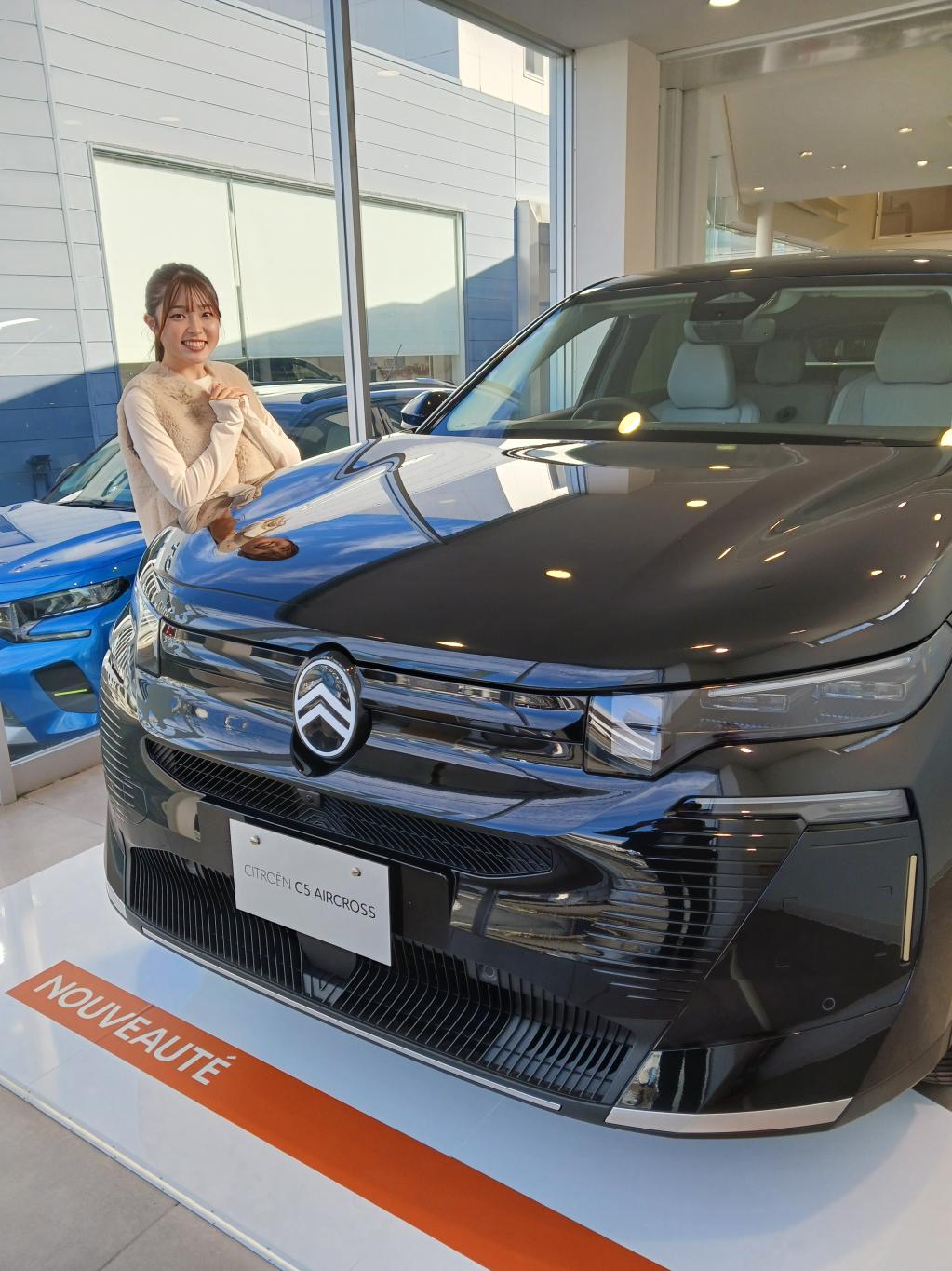 若葉ちゃんとC5 AIRCROSS